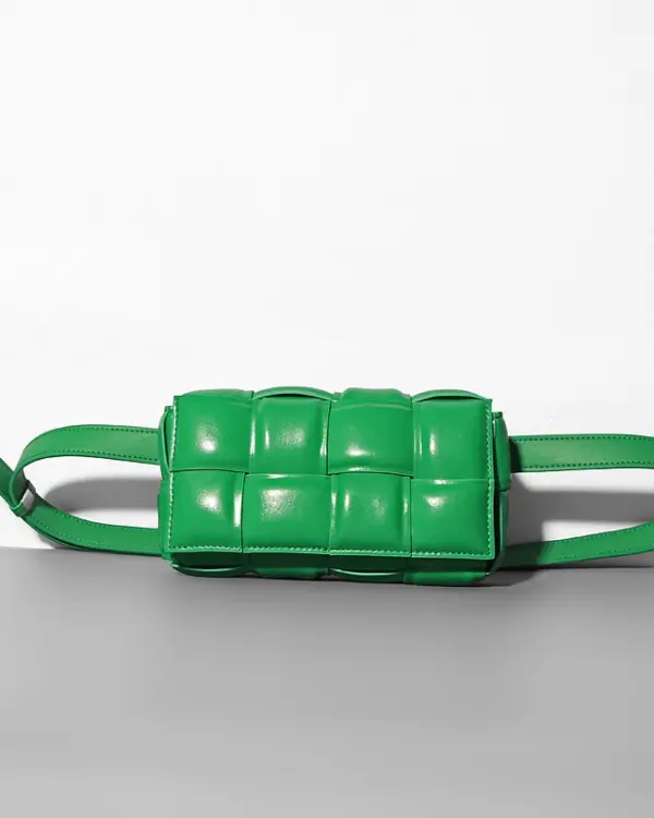 NAPO WOVEN SLING BAG (COW SKIN)